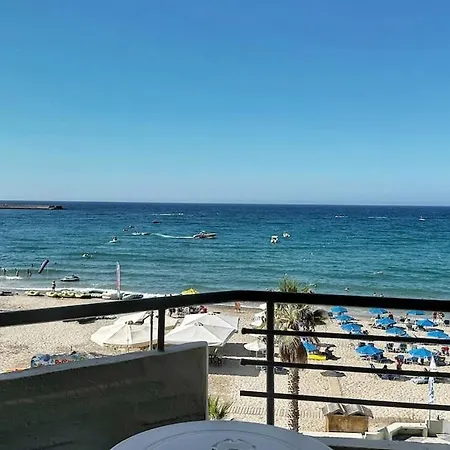 Апартаменти Akasha Waves *