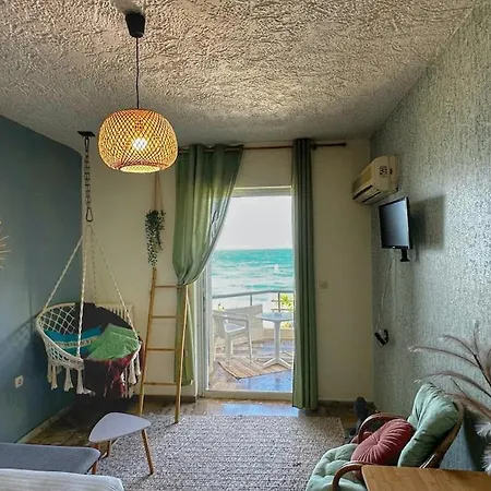 Akasha Waves Apartament *